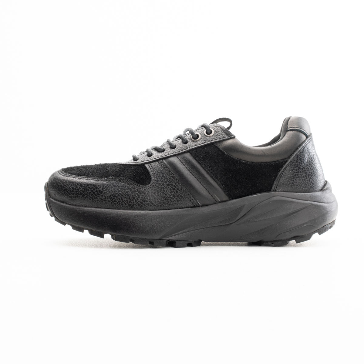 Genuine leather casual shoes