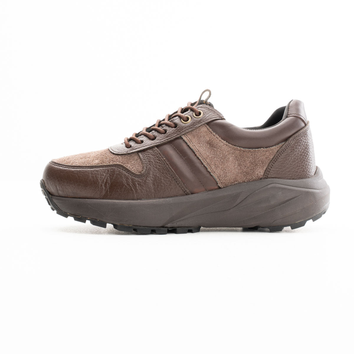Genuine leather casual shoes